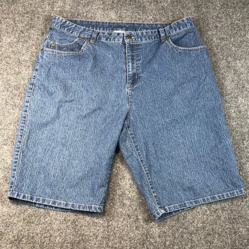Kim Rogers Woman 16W Denim Bermuda Shorts Blue Embroidered Pockets